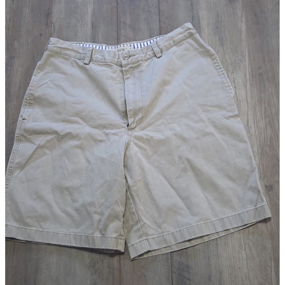 J. Crew Tan Khaki Shorts Men Sz 32 (8" Inseam)